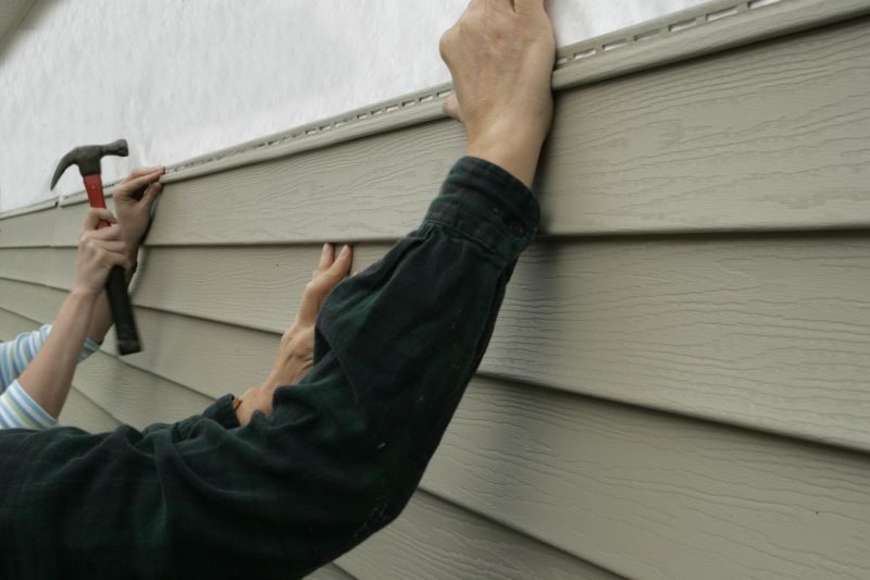 Who Does Siding Service
